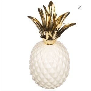 Decorative Pineapple
